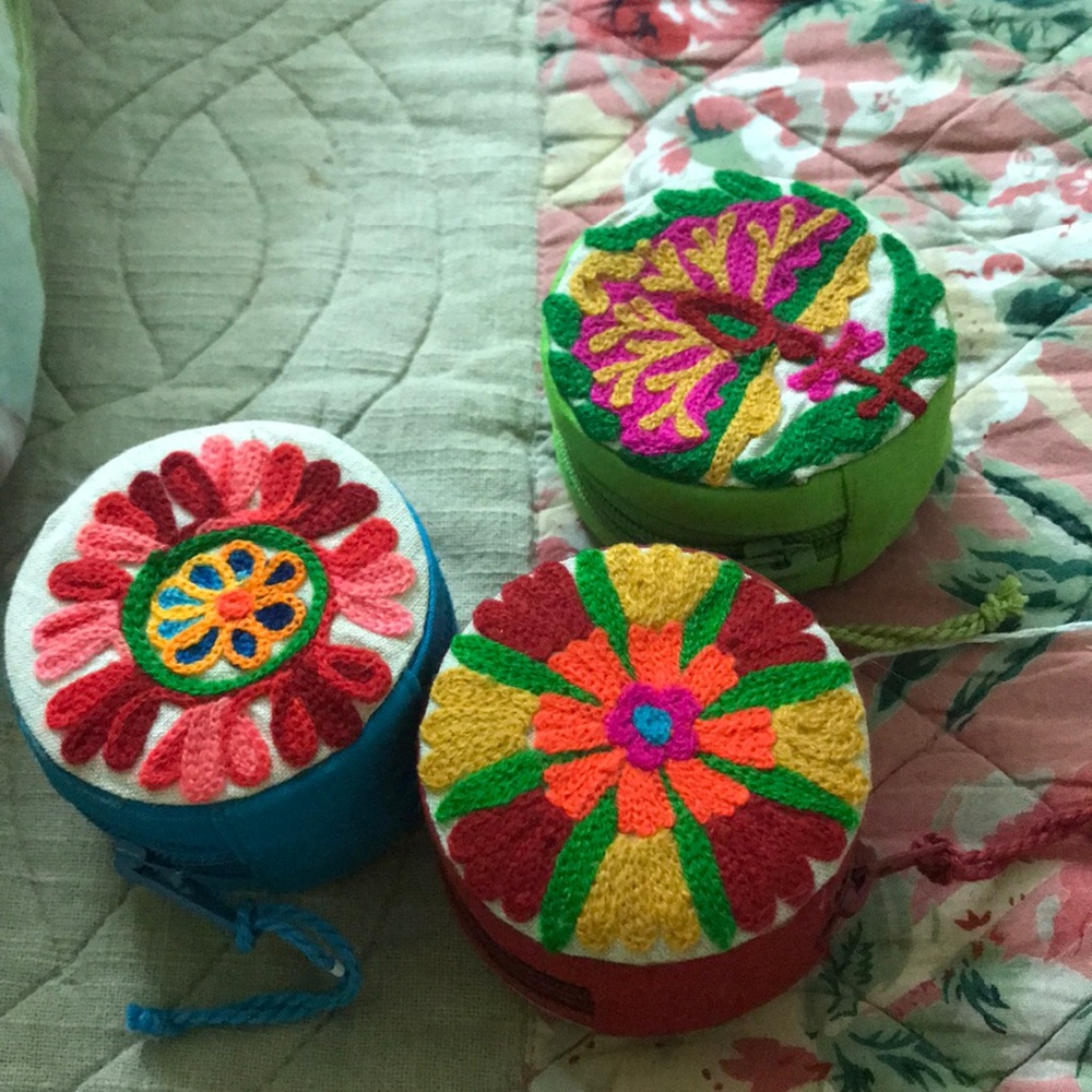 Nwot mini embroidered coin bags